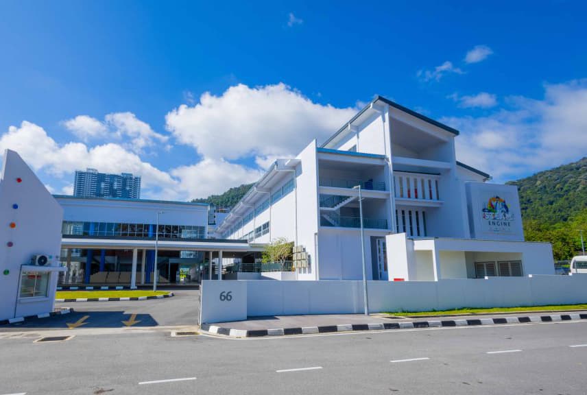 腾飞国际学校
