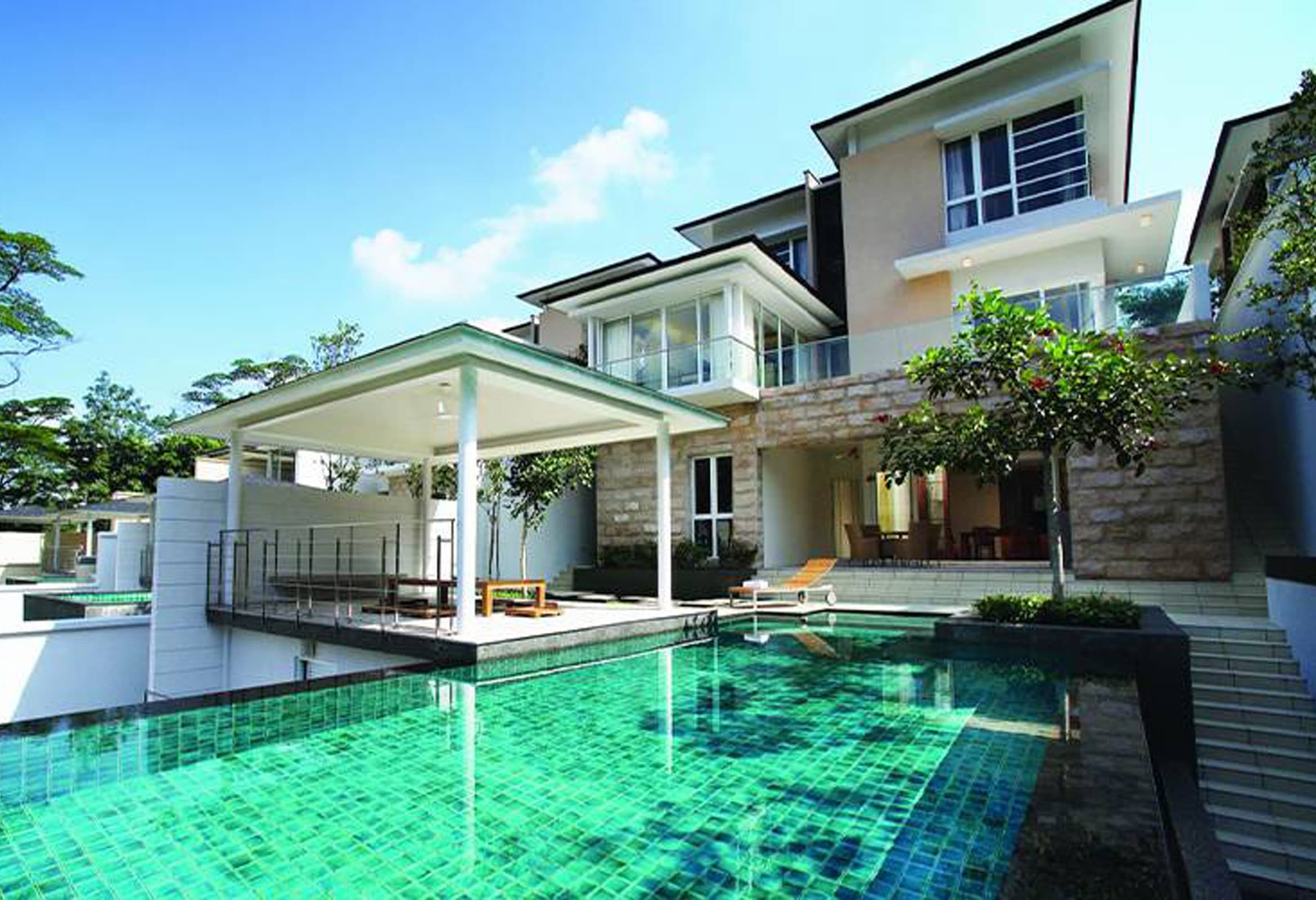 SEVENTY DAMANSARA
