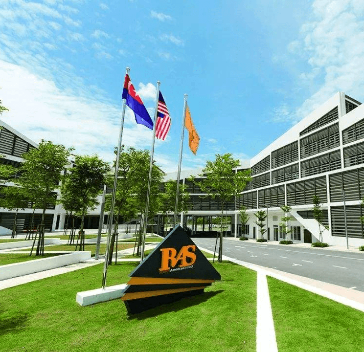 莱佛士美国学校