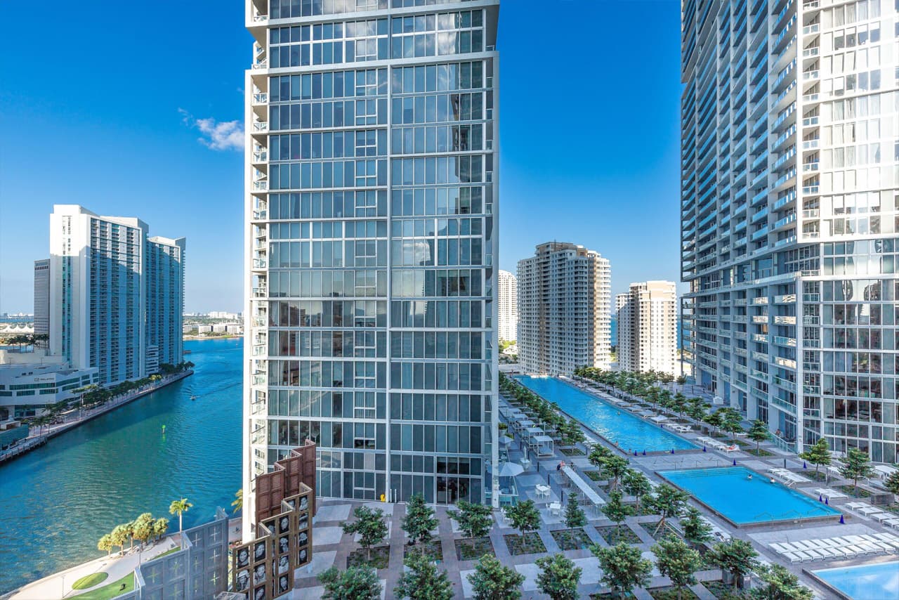 Icon Residence
